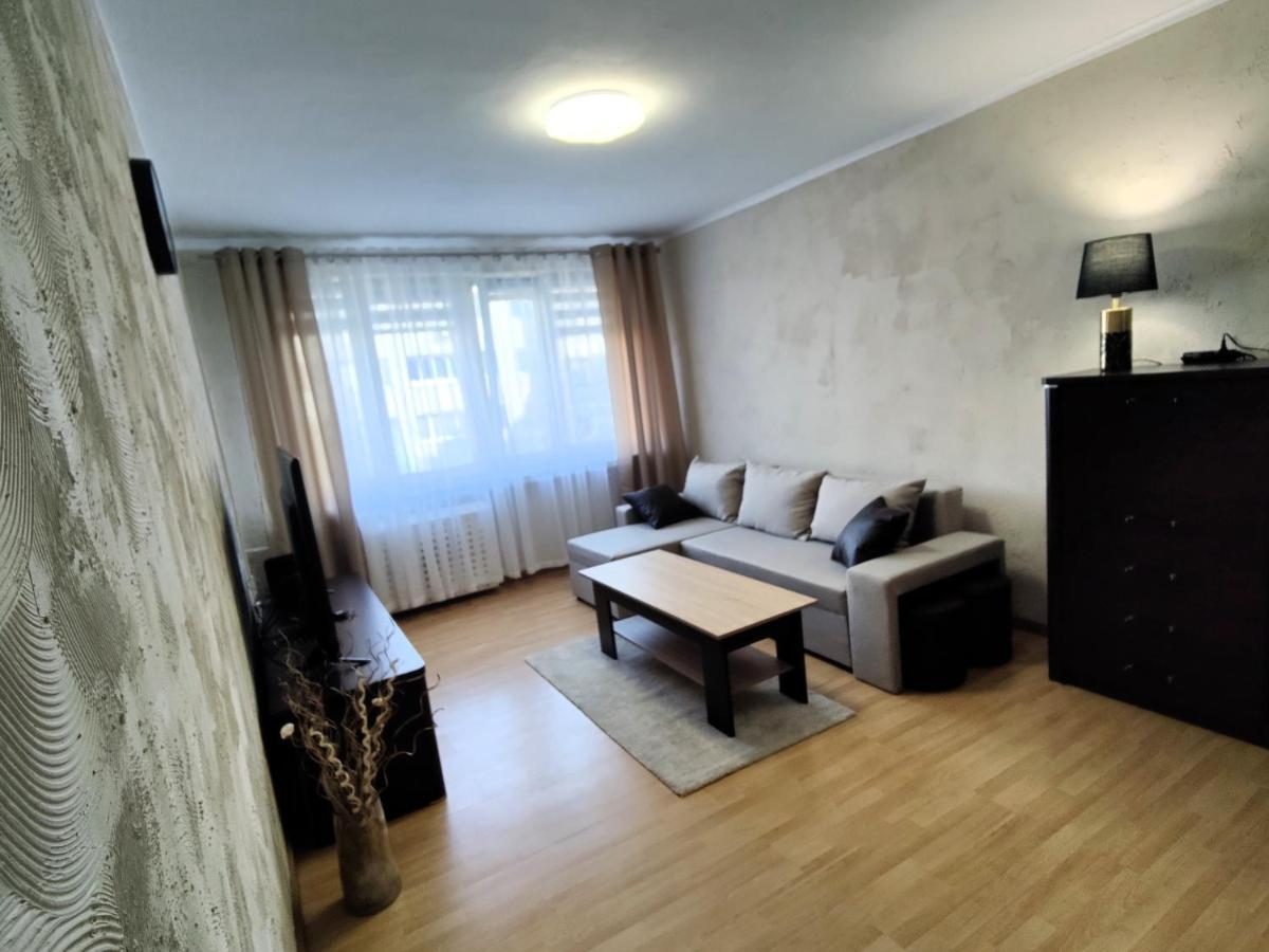 Dwupokojowe Mieszkanie Nowy Dwor Mazowiecki Bagian luar foto