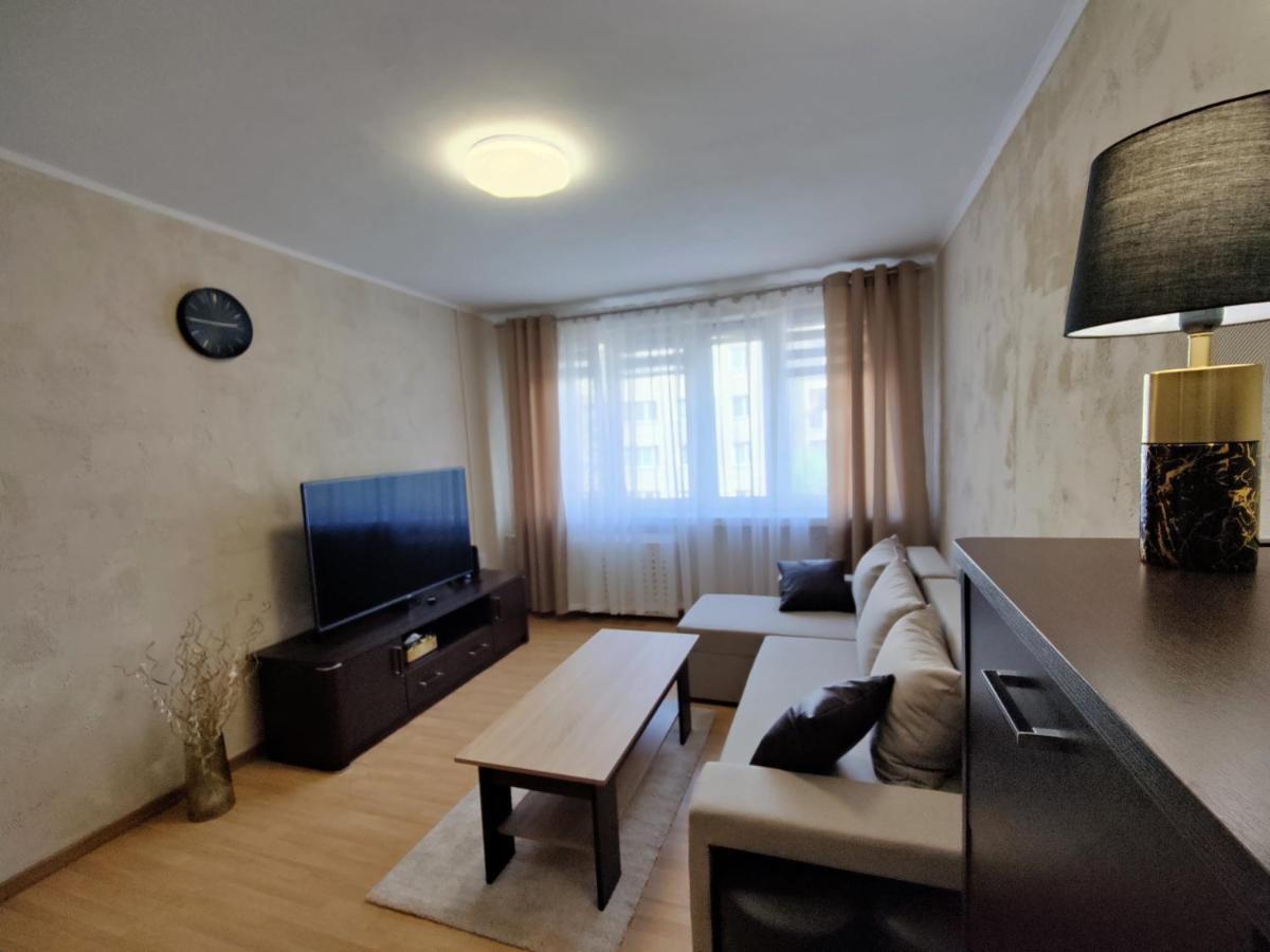 Dwupokojowe Mieszkanie Nowy Dwor Mazowiecki Bagian luar foto
